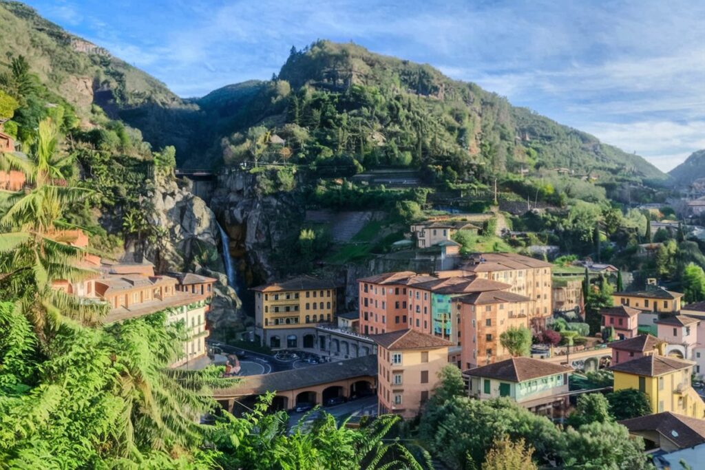 Pigna Travel Guide